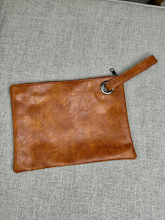 Saddle Oversized Clutch - Sweetwater Boutique 