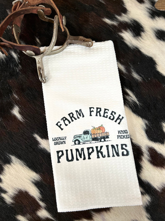 Farm Fresh Pumpkins Kitchen Towel - Sweetwater Boutique 