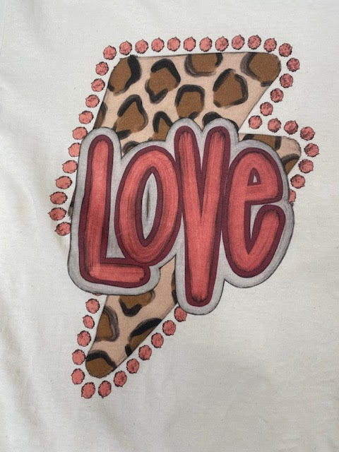 Love Tee - Sweetwater Boutique 